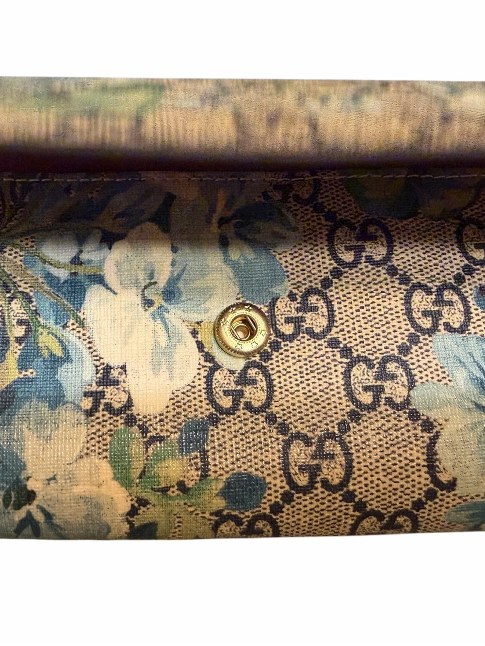 Authentic Gucci Floral GG Supreme Canvas Clutch in Blue and Green - Picture 8 of 10